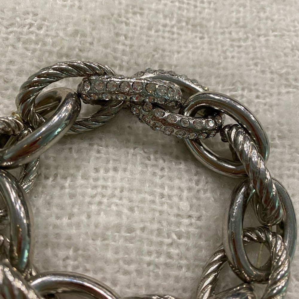 Beautiful Bracelet - Picture 5 of 10